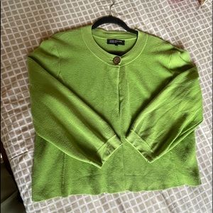 Apple green JONES New York sweater size large.